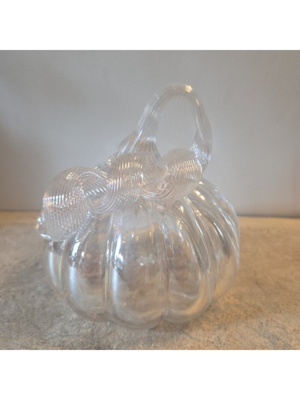 Clear Art Glass Pumpkin Curled Stem Heavy 5" x 5"